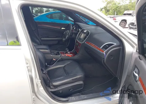 2012 Chrysler 300 Limited from USA, damaged, VIN 2C3CCACG5CH191437